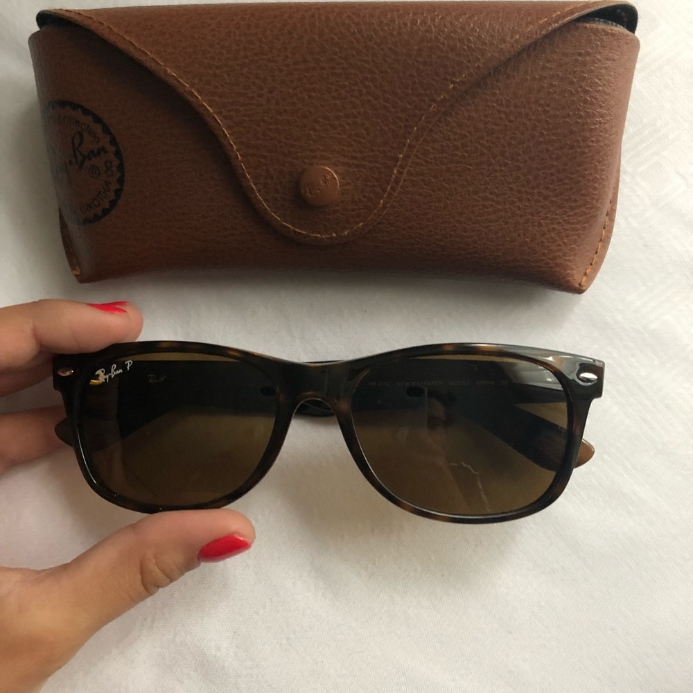 Ray Ban Polarized Tortoise “New Wayfarer”